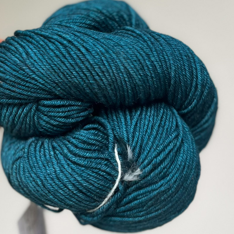 Malabrigo_Seis_Cabos_Teal_Feather