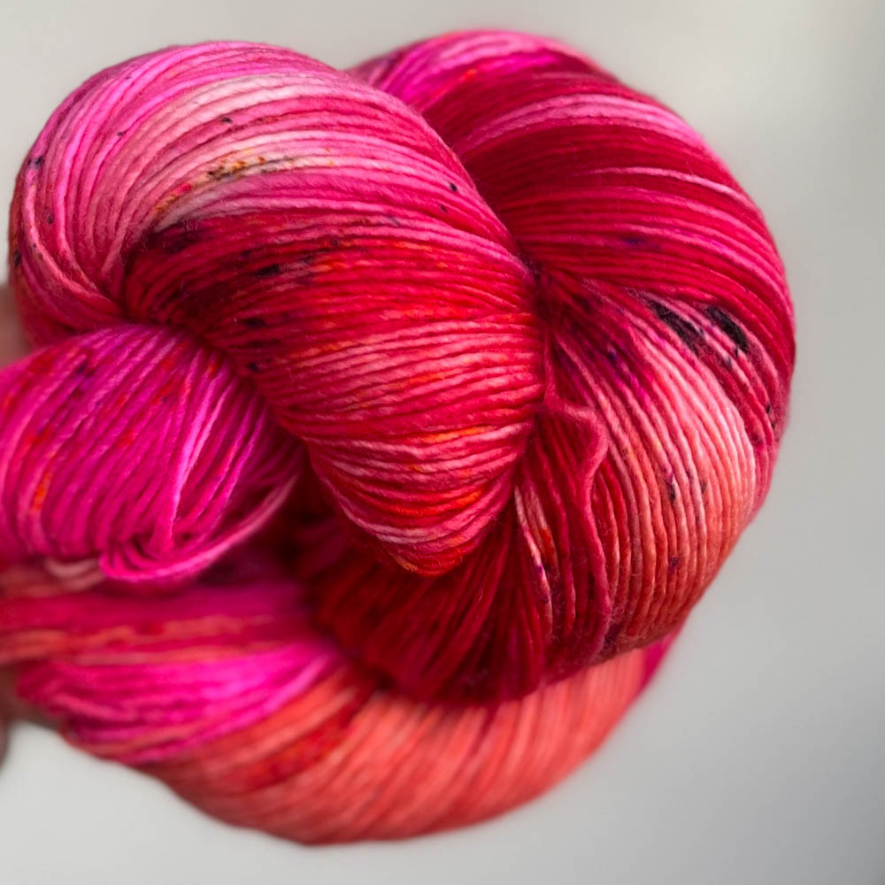 Madelinetosh_Merino_light_Mars_in_The_Retrograde_2