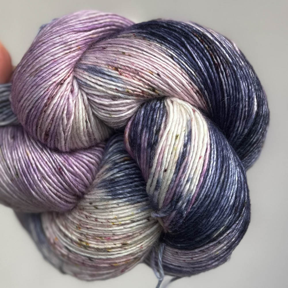 Madelinetosh_Merino_light_Pluot