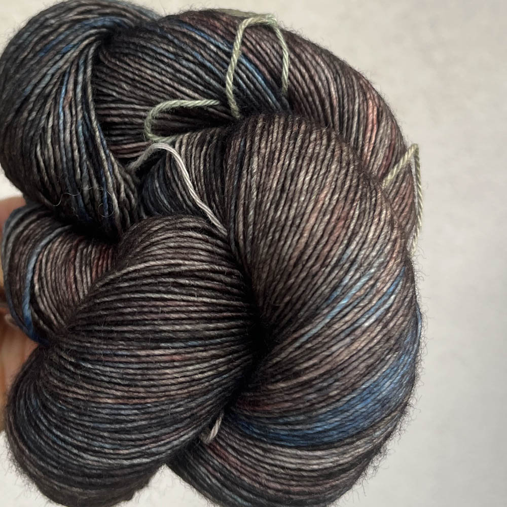 Madelinetosh_Merino_light_Whiskey_Barrel_2